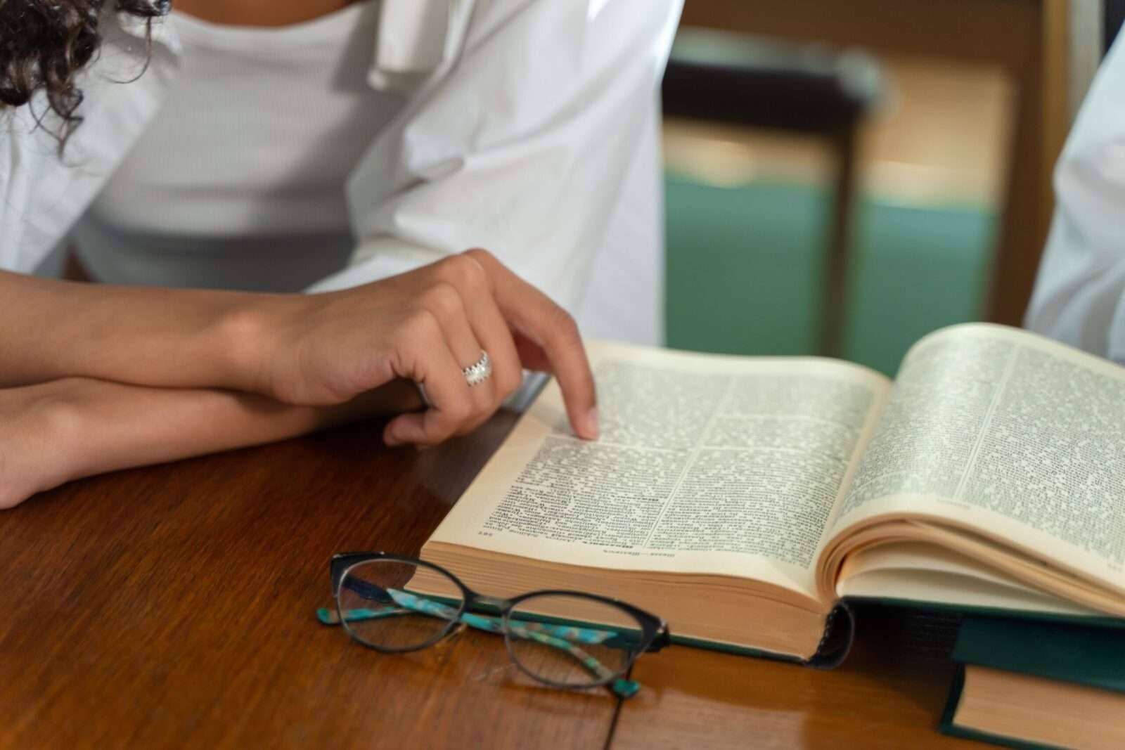 A Comprehensive Guide to Must-Have Tools for Researchers
